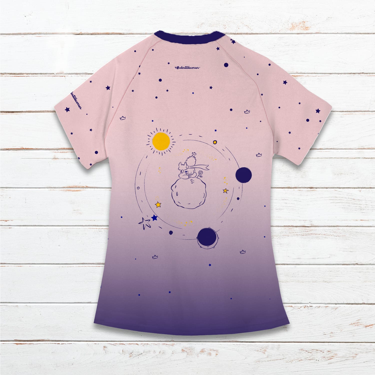 Camiseta técnica mujer #SoloSeVeBienConElCorazon